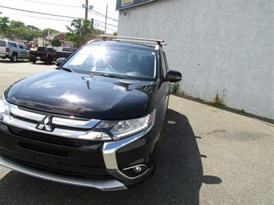 2017 Mitsubishi Outlander AWD,CONV PKG,RVC,SILVER CERTIFIED   - Photo 15 - Haddon Twp, NJ 08107