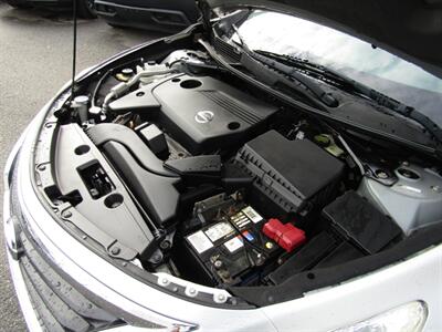 2013 Nissan Altima SL,SUNROOF,CONV PKG,RVC,SILVER CERTIFIED   - Photo 44 - Haddon Twp, NJ 08107