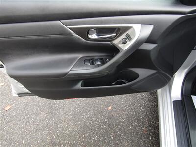 2013 Nissan Altima SL,SUNROOF,CONV PKG,RVC,SILVER CERTIFIED   - Photo 15 - Haddon Twp, NJ 08107