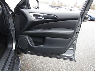 2020 Nissan Pathfinder AWD,SV,CONV PKG,TECH PKG,RVC,SILVER CERTIFIED   - Photo 22 - Haddon Twp, NJ 08107