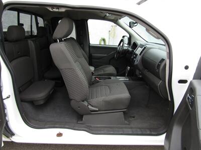 2019 Nissan Frontier AWD,SV,CONV PKG,RVC,PWR PKG,SILVER CERTIFIED   - Photo 17 - Haddon Twp, NJ 08107