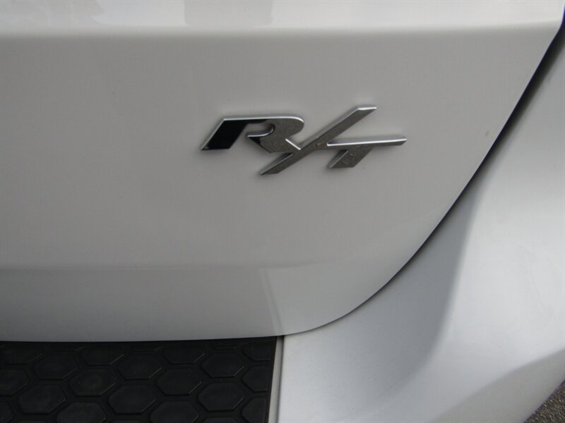 2018 Dodge Durango R/T, AWD,BLACKTOP,NAV,RVC,SILVER CERTIFIED - Photo 13 - Haddon Twp, NJ 08107