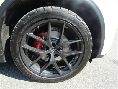 2019 Alfa Romeo Stelvio TI,AWD,NAV,PANO,CONV PKG,SILVER CERTIFIED - Photo 37 - Haddon Twp, NJ 08107