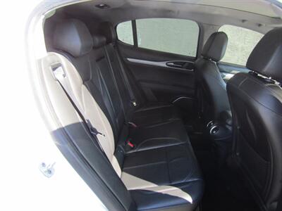 2019 Alfa Romeo Stelvio TI,AWD,NAV,PANO,CONV PKG,SILVER CERTIFIED - Photo 18 - Haddon Twp, NJ 08107