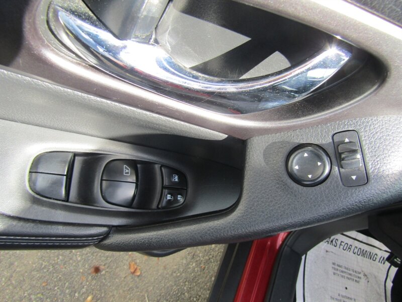 2016 Nissan Rogue AWD,,CONV PKG,RVC,PWR PKG,SILVER CERTIFIED - Photo 10 - Haddon Twp, NJ 08107