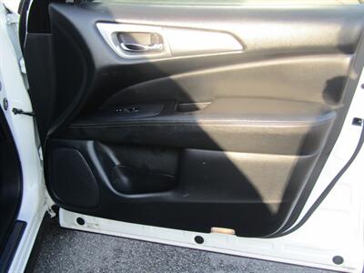 2020 Nissan Pathfinder SL - Photo 22 - Haddon Twp, NJ 08107