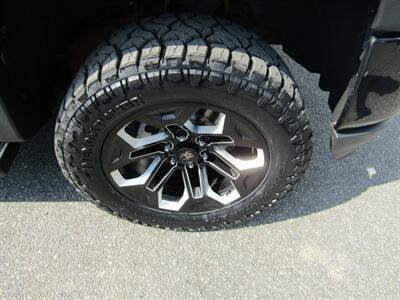2017 Chevrolet Silverado 1500 LTZ Z71 4X4 SUNROOF NAV TOW BLACK WIDOW EDITION   - Photo 18 - Haddon Twp, NJ 08107