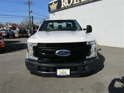 2018 Ford F-250 XL,HEAVY DUTY,DUMP BED   - Photo 2 - Haddon Twp, NJ 08107