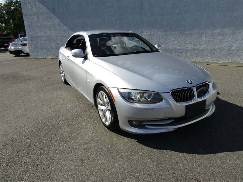 2012 BMW CONV,PREM PKG,NAV,RVC,SILVER CERTIFIED  