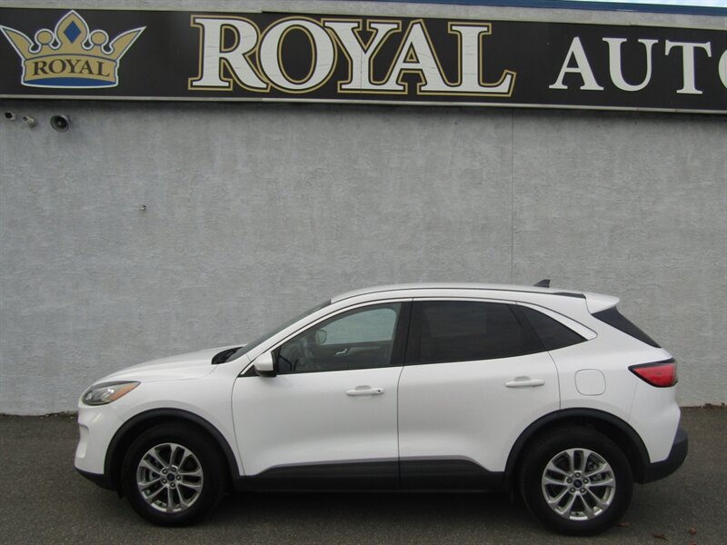 2020 Ford Escape SE - Photo 4 - Haddon Twp, NJ 08107