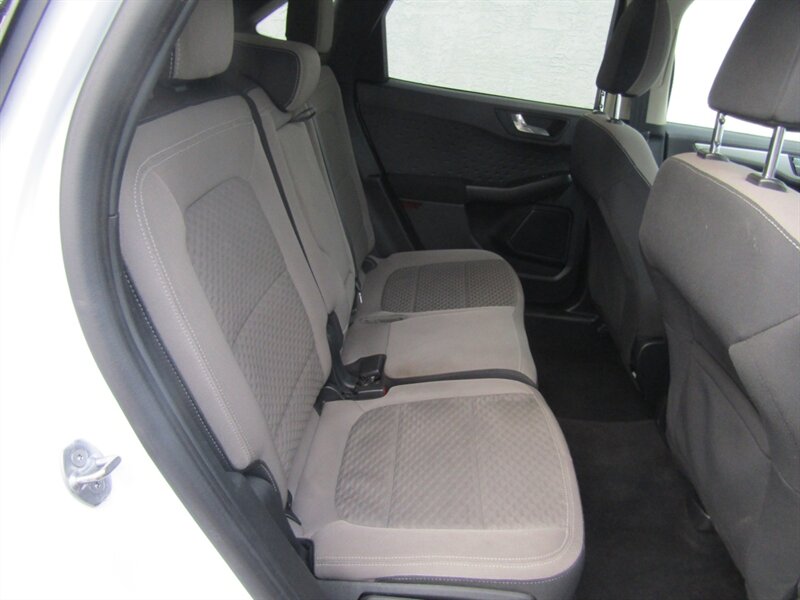 2020 Ford Escape SE - Photo 16 - Haddon Twp, NJ 08107