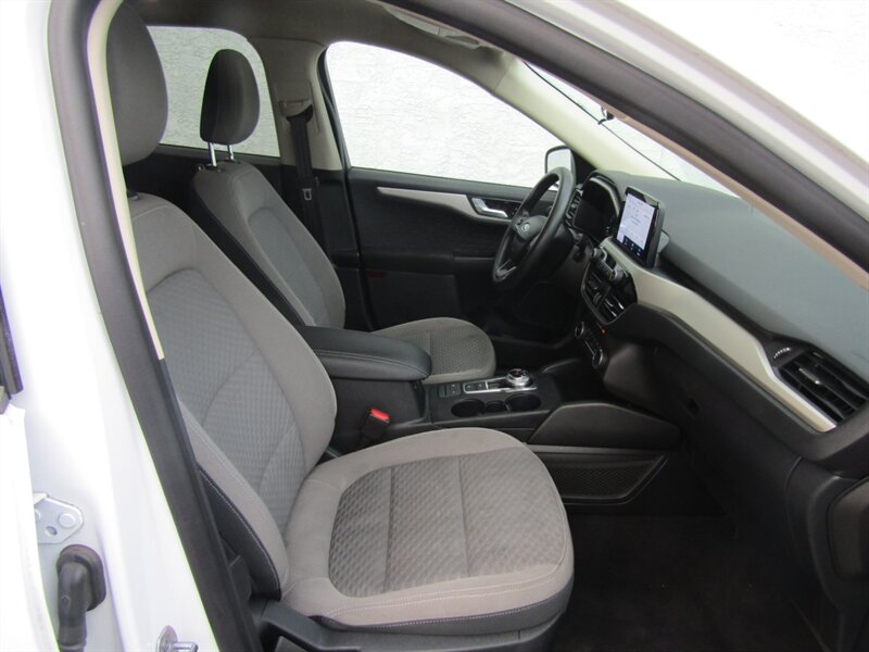 2020 Ford Escape SE - Photo 18 - Haddon Twp, NJ 08107