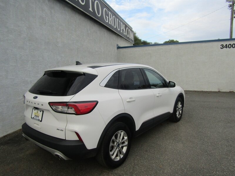 2020 Ford Escape SE - Photo 8 - Haddon Twp, NJ 08107