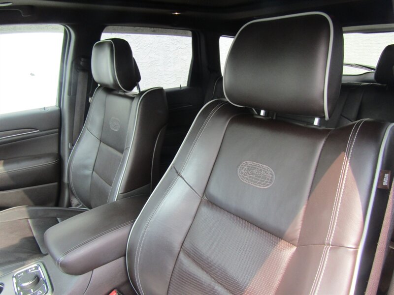 2018 Jeep Grand Cherokee OVERLAND4x4,ADVENTURE PKG,LOADED,SILVER CERTIFIED - Photo 13 - Haddon Twp, NJ 08107