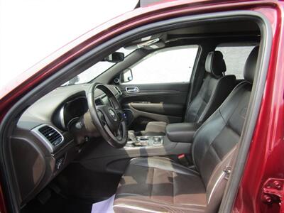 2018 Jeep Grand Cherokee OVERLAND4x4,ADVENTURE PKG,LOADED,SILVER CERTIFIED - Photo 12 - Haddon Twp, NJ 08107