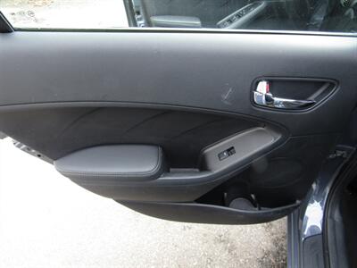 2016 Kia Forte5 LX,CONV PKG,PWR PKG,SILVER CERTIFIED   - Photo 13 - Haddon Twp, NJ 08107