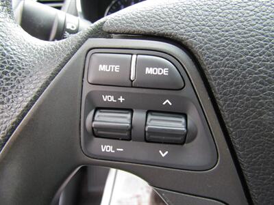 2016 Kia Forte5 LX,CONV PKG,PWR PKG,SILVER CERTIFIED   - Photo 20 - Haddon Twp, NJ 08107