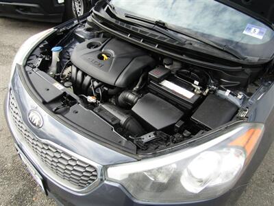 2016 Kia Forte5 LX,CONV PKG,PWR PKG,SILVER CERTIFIED   - Photo 35 - Haddon Twp, NJ 08107