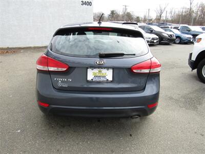 2016 Kia Forte5 LX,CONV PKG,PWR PKG,SILVER CERTIFIED   - Photo 6 - Haddon Twp, NJ 08107