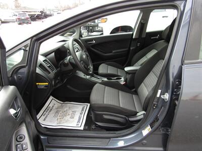 2016 Kia Forte5 LX,CONV PKG,PWR PKG,SILVER CERTIFIED   - Photo 11 - Haddon Twp, NJ 08107
