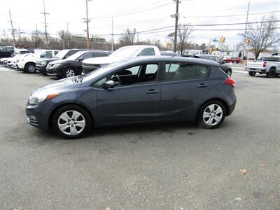 2016 Kia Forte5 LX,CONV PKG,PWR PKG,SILVER CERTIFIED   - Photo 4 - Haddon Twp, NJ 08107