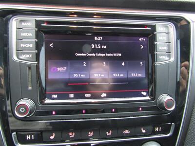 2017 Volkswagen Passat 1.8T R-Line   - Photo 29 - Haddon Twp, NJ 08107