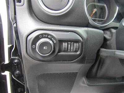 2018 Jeep Wrangler Unlimited Sahara - Photo 19 - Haddon Twp, NJ 08107