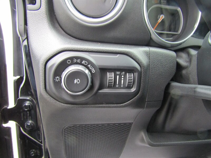2018 Jeep Wrangler Unlimited Sahara - Photo 19 - Haddon Twp, NJ 08107