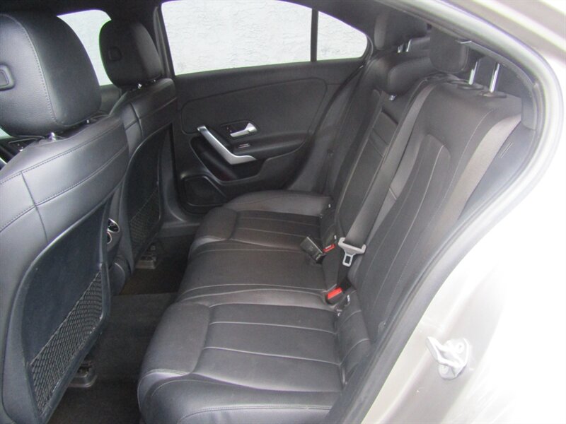 2019 Mercedes-Benz AWD,NAV,DR.ASST PKG,TECH PKG,RVC,SILVER CERTIFIED - Photo 13 - Haddon Twp, NJ 08107