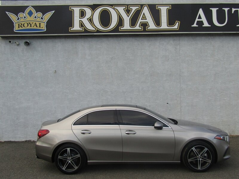 2019 Mercedes-Benz AWD,NAV,DR.ASST PKG,TECH PKG,RVC,SILVER CERTIFIED - Photo 2 - Haddon Twp, NJ 08107