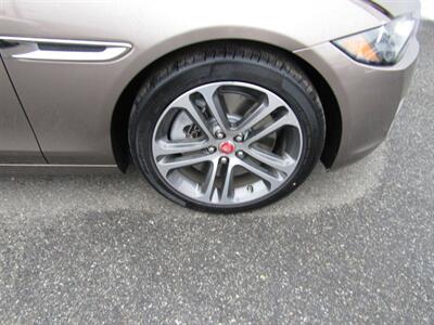 2017 Jaguar XE 35t Premium   - Photo 39 - Haddon Twp, NJ 08107