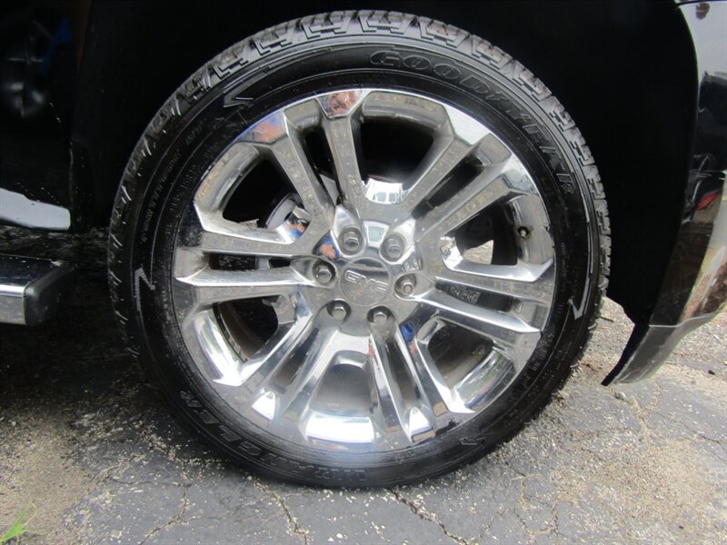2017 GMC Yukon SLT,4X4,TECH PKG.DR.ASST PKG,RVCSILVER CERTIFIED - Photo 39 - Haddon Twp, NJ 08107