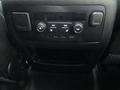 2017 GMC Yukon SLT,4X4,TECH PKG.DR.ASST PKG,RVCSILVER CERTIFIED - Photo 36 - Haddon Twp, NJ 08107