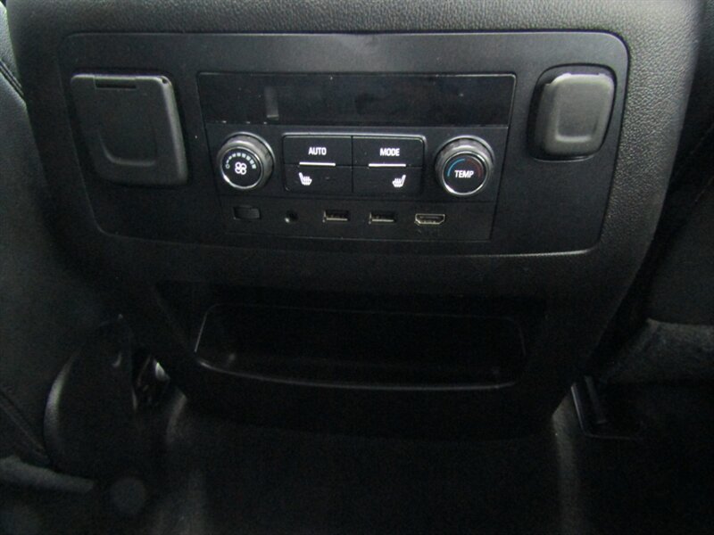 2017 GMC Yukon SLT,4X4,TECH PKG.DR.ASST PKG,RVCSILVER CERTIFIED - Photo 36 - Haddon Twp, NJ 08107