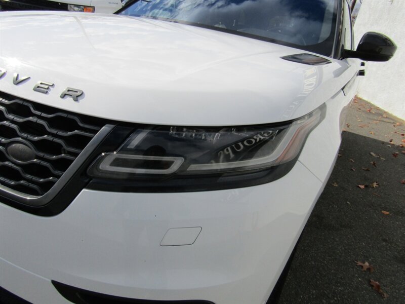 2018 Land Rover Range Rover Velar DYNAMIC,AWD,TECH PKG,CONV PKG,RVC,SILVER CERTIFIED - Photo 11 - Haddon Twp, NJ 08107
