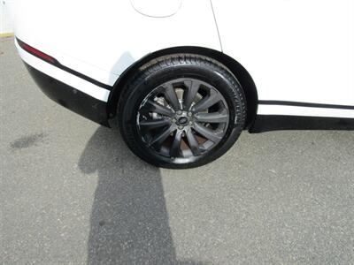 2018 Land Rover Range Rover Velar DYNAMIC,AWD,TECH PKG,CONV PKG,RVC,SILVER CERTIFIED - Photo 15 - Haddon Twp, NJ 08107