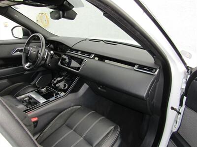 2018 Land Rover Range Rover Velar DYNAMIC,AWD,TECH PKG,CONV PKG,RVC,SILVER CERTIFIED - Photo 48 - Haddon Twp, NJ 08107