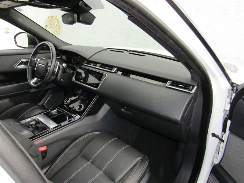 2018 Land Rover Range Rover Velar DYNAMIC,AWD,TECH PKG,CONV PKG,RVC,SILVER CERTIFIED - Photo 48 - Haddon Twp, NJ 08107
