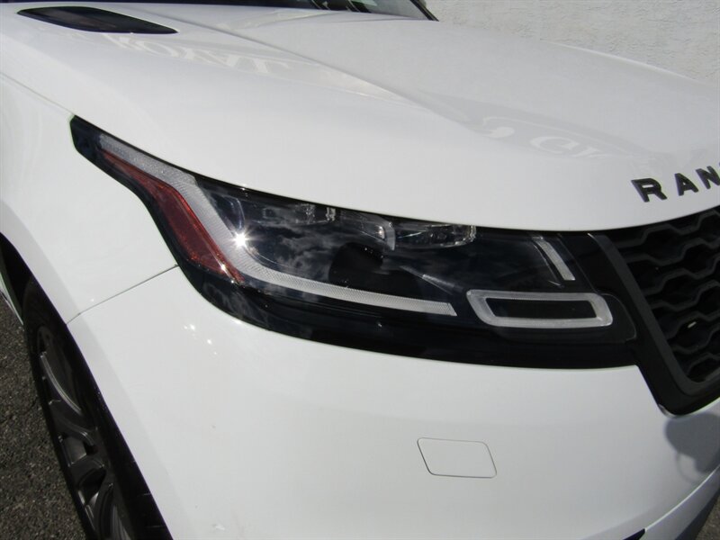 2018 Land Rover Range Rover Velar DYNAMIC,AWD,TECH PKG,CONV PKG,RVC,SILVER CERTIFIED - Photo 9 - Haddon Twp, NJ 08107