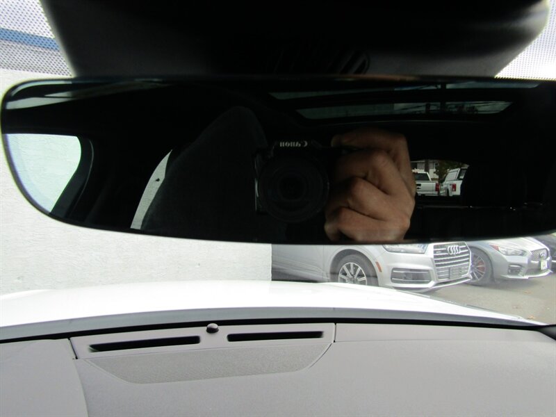 2018 Land Rover Range Rover Velar DYNAMIC,AWD,TECH PKG,CONV PKG,RVC,SILVER CERTIFIED - Photo 62 - Haddon Twp, NJ 08107