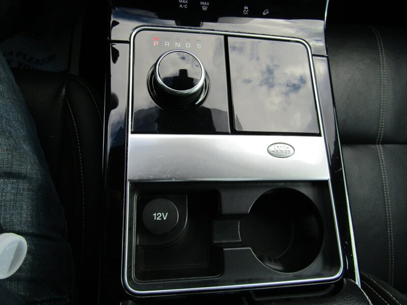 2018 Land Rover Range Rover Velar DYNAMIC,AWD,TECH PKG,CONV PKG,RVC,SILVER CERTIFIED - Photo 60 - Haddon Twp, NJ 08107