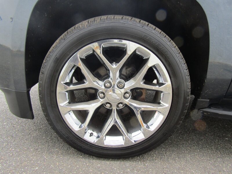 2020 Chevrolet Suburban LT,4x4,LUX PKG,DVD,COMFORT PKG,SILVER CERTIFIED - Photo 36 - Haddon Twp, NJ 08107