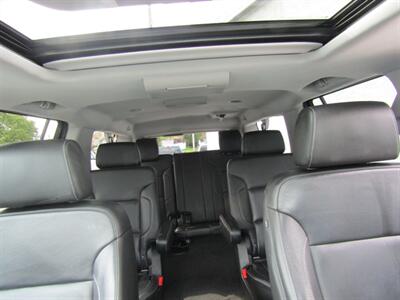 2020 Chevrolet Suburban LT,4x4,LUX PKG,DVD,COMFORT PKG,SILVER CERTIFIED - Photo 17 - Haddon Twp, NJ 08107