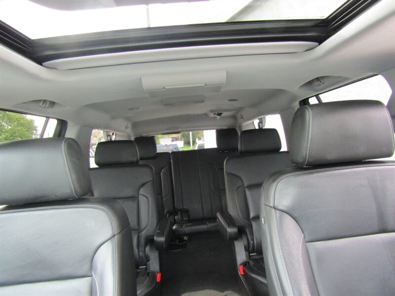 2020 Chevrolet Suburban LT,4x4,LUX PKG,DVD,COMFORT PKG,SILVER CERTIFIED - Photo 17 - Haddon Twp, NJ 08107