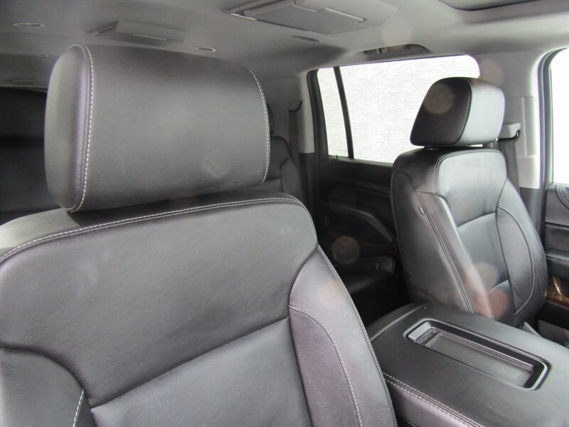 2020 Chevrolet Suburban LT,4x4,LUX PKG,DVD,COMFORT PKG,SILVER CERTIFIED - Photo 20 - Haddon Twp, NJ 08107