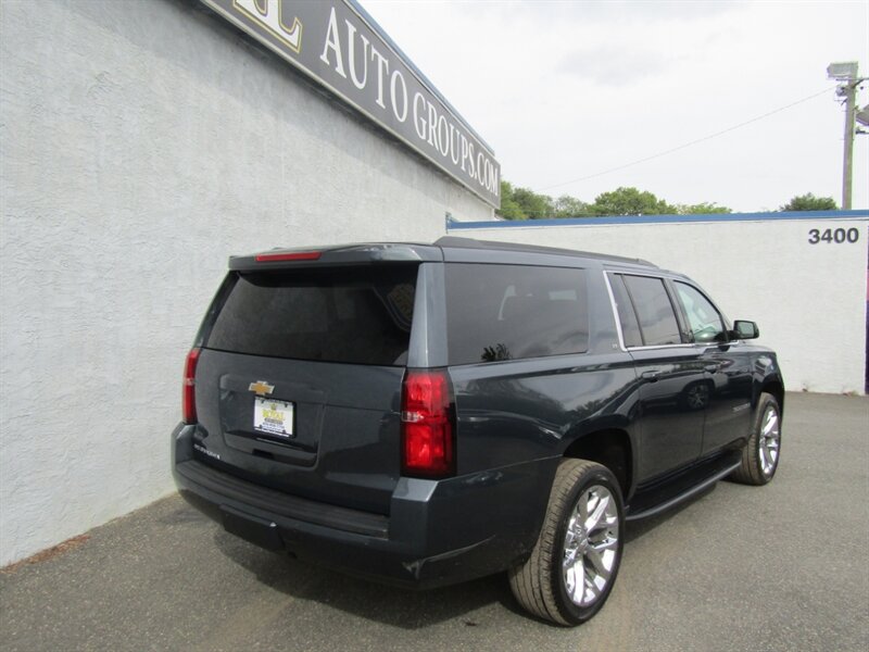 2020 Chevrolet Suburban LT,4x4,LUX PKG,DVD,COMFORT PKG,SILVER CERTIFIED - Photo 8 - Haddon Twp, NJ 08107
