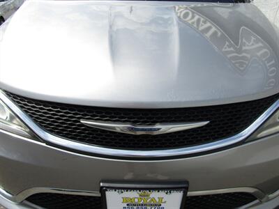 2017 Chrysler Pacifica LIMITED,NAV,PANO,TECH PKG,SILVER CERTIFIED   - Photo 10 - Haddon Twp, NJ 08107