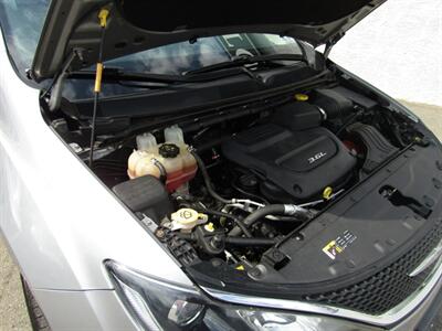 2017 Chrysler Pacifica LIMITED,NAV,PANO,TECH PKG,SILVER CERTIFIED   - Photo 38 - Haddon Twp, NJ 08107