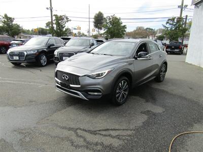 2018 INFINITI QX30 AWD,NAV,PREM PKG,CONV PKG,SILVER CERTIFIED   - Photo 3 - Haddon Twp, NJ 08107