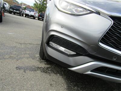 2018 INFINITI QX30 AWD,NAV,PREM PKG,CONV PKG,SILVER CERTIFIED   - Photo 10 - Haddon Twp, NJ 08107